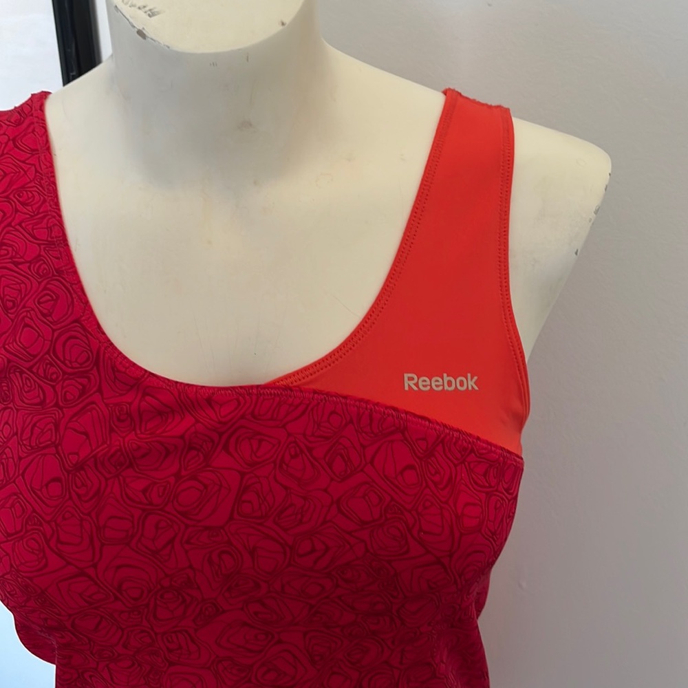 Reebok Workout Tank - Picture 3 of 7